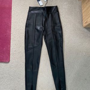 Women’s Abercrombie & Fitch vegan leather zip-ankle leggings (never worn)
